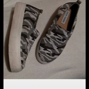 Steve madden platform sneakers